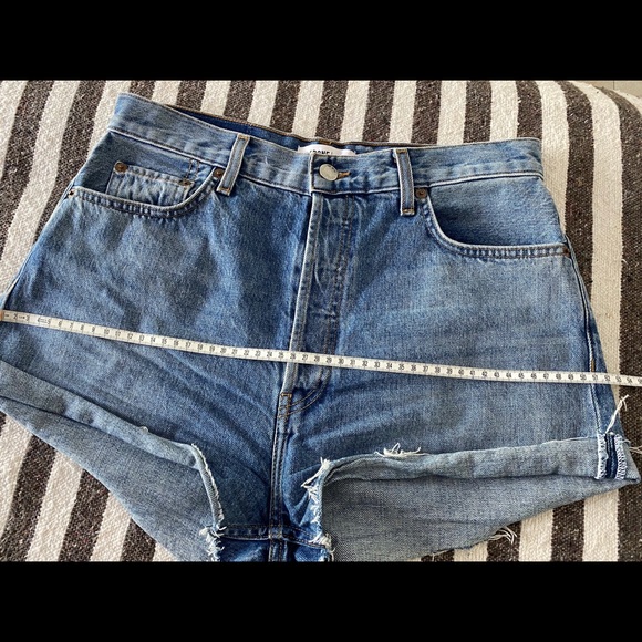 Redone shorts like Levi’s - Picture 7 of 7